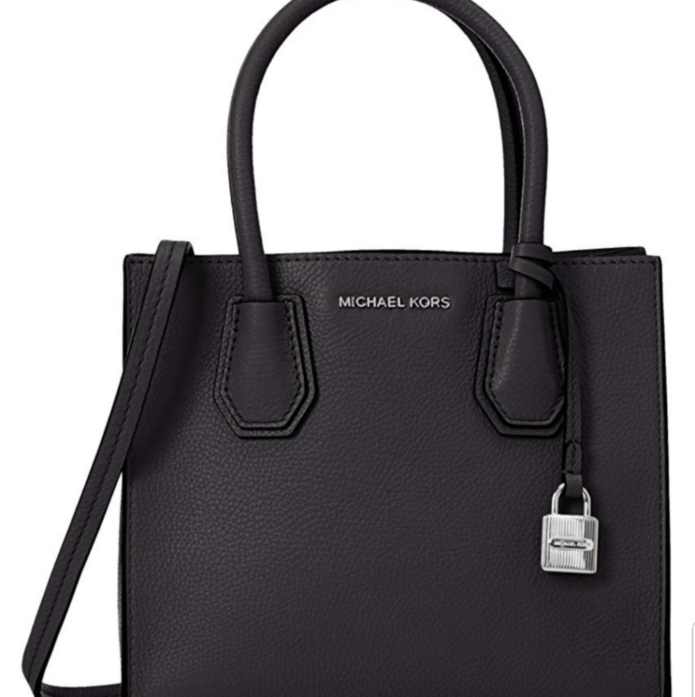 Michael Kors Mercer MD Messenger